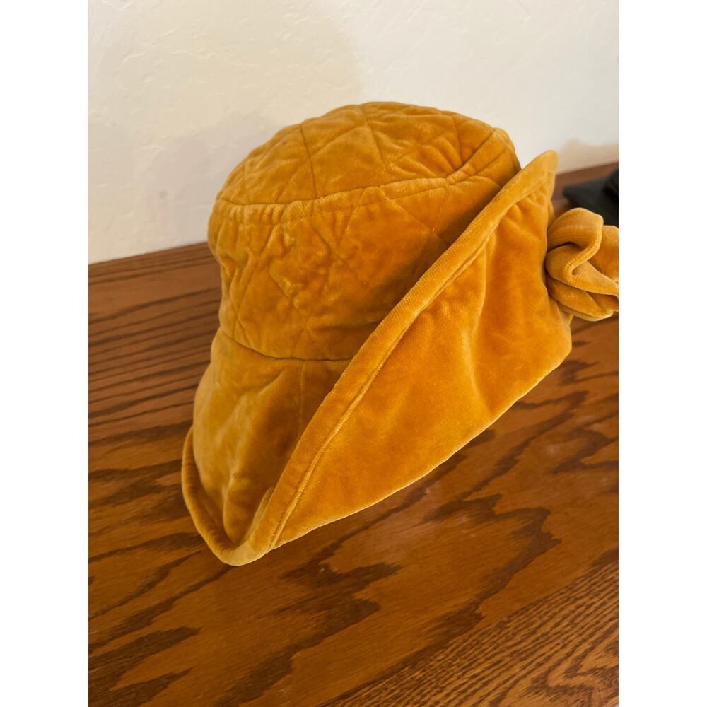 Free People Maria Quilted Velvet Rosette Bucket Hat Boho Mustard - Picture 3 of 6